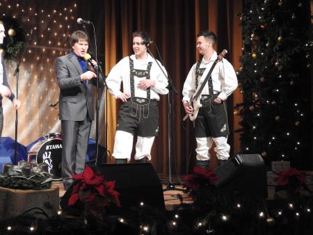 Na predbožičnem koncertu Dobre volje s Francem Gorzo 12